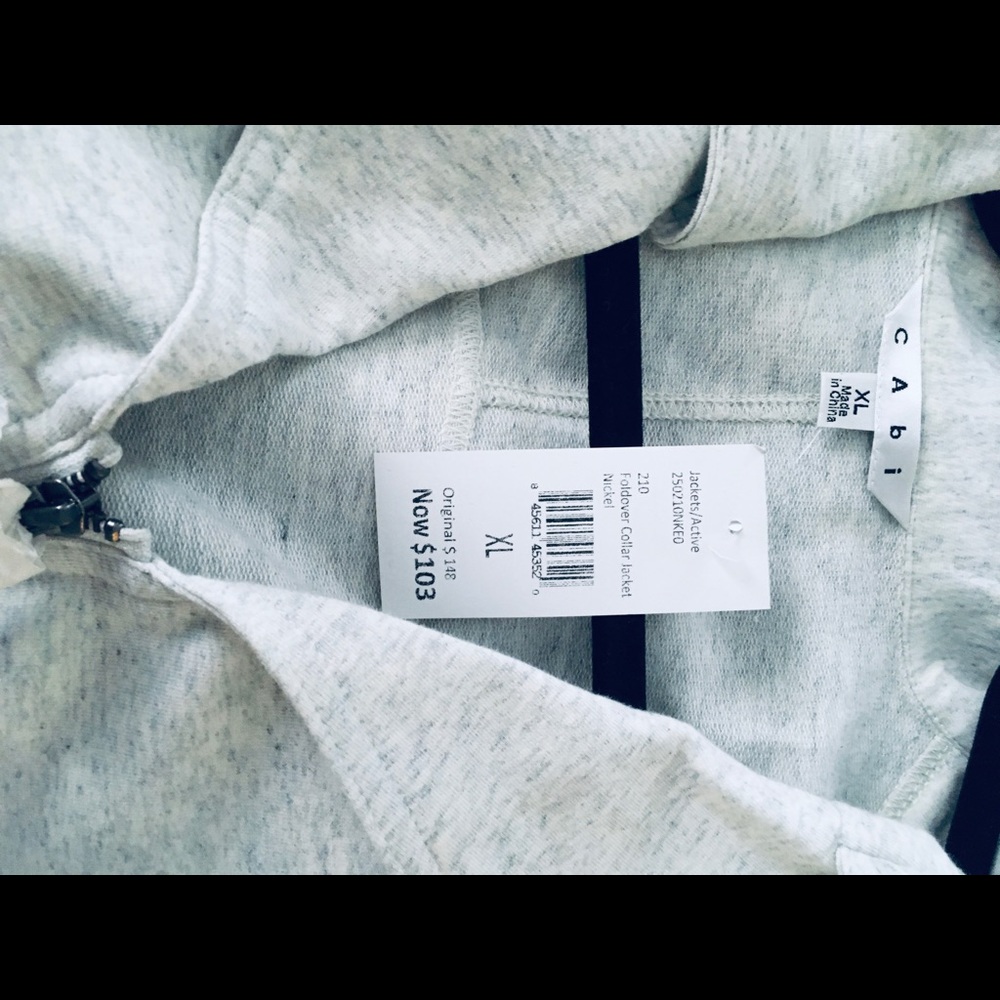 Lightweight grey jacket - Picture 3 of 6